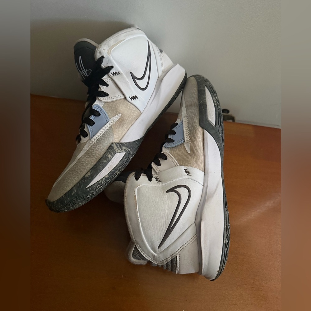 Kyrie Infinity ‘White Light Marine’ - Picture 10 of 15